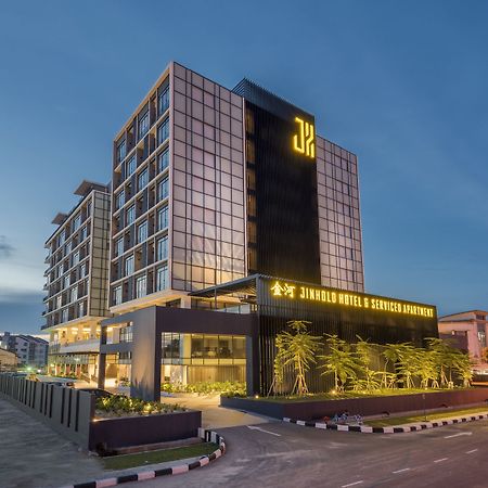 Jinhold Hotel & Serviced Apartment Мири Экстерьер фото
