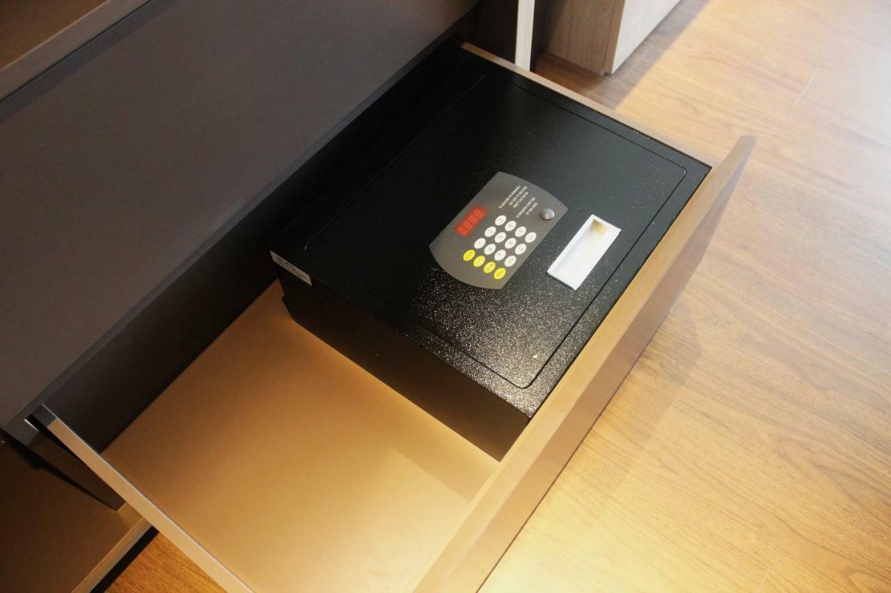 Jinhold Hotel & Serviced Apartment Мири Экстерьер фото