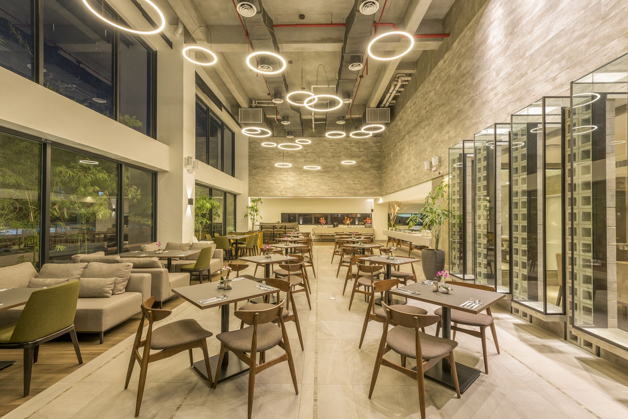 Jinhold Hotel & Serviced Apartment Мири Экстерьер фото