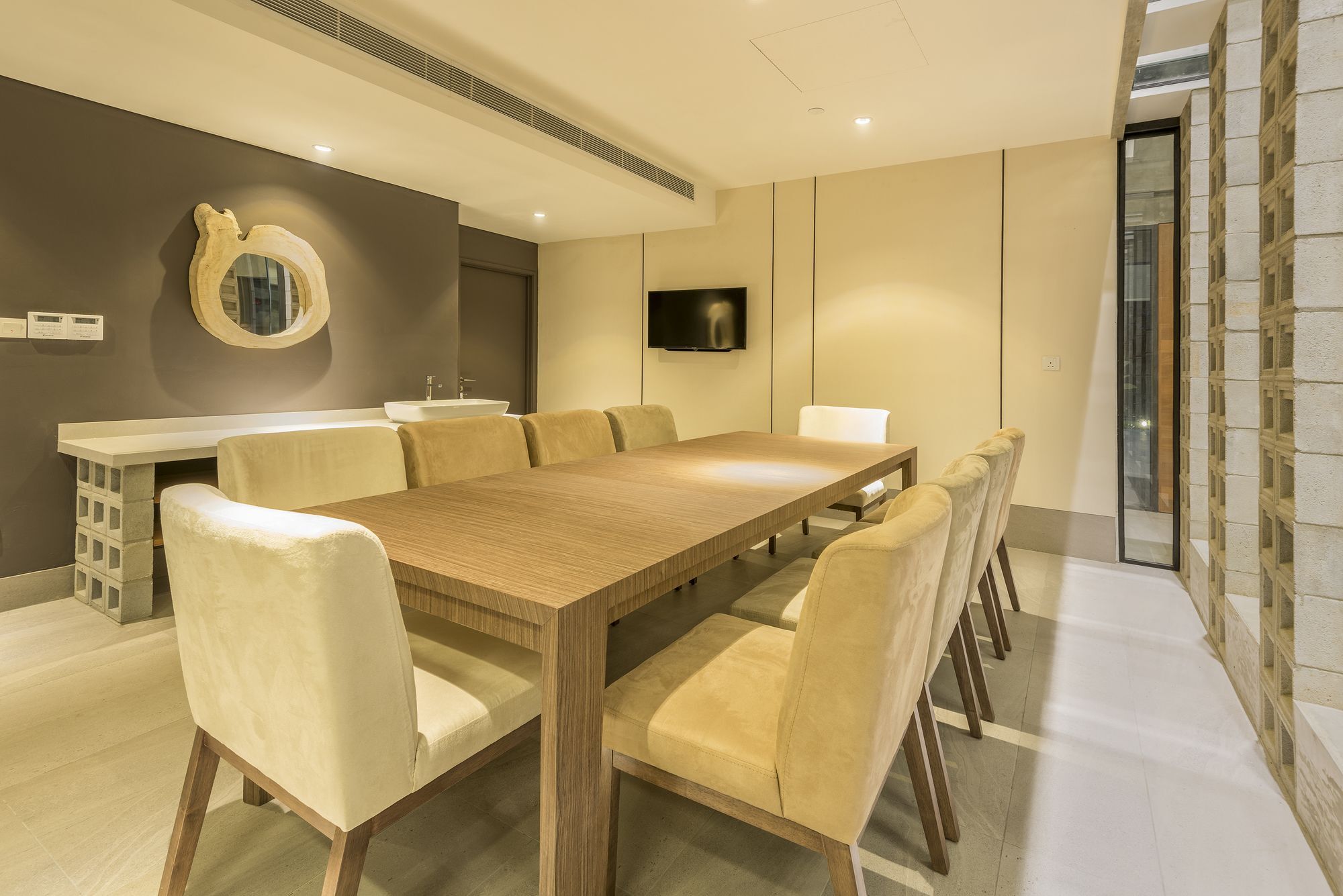 Jinhold Hotel & Serviced Apartment Мири Экстерьер фото