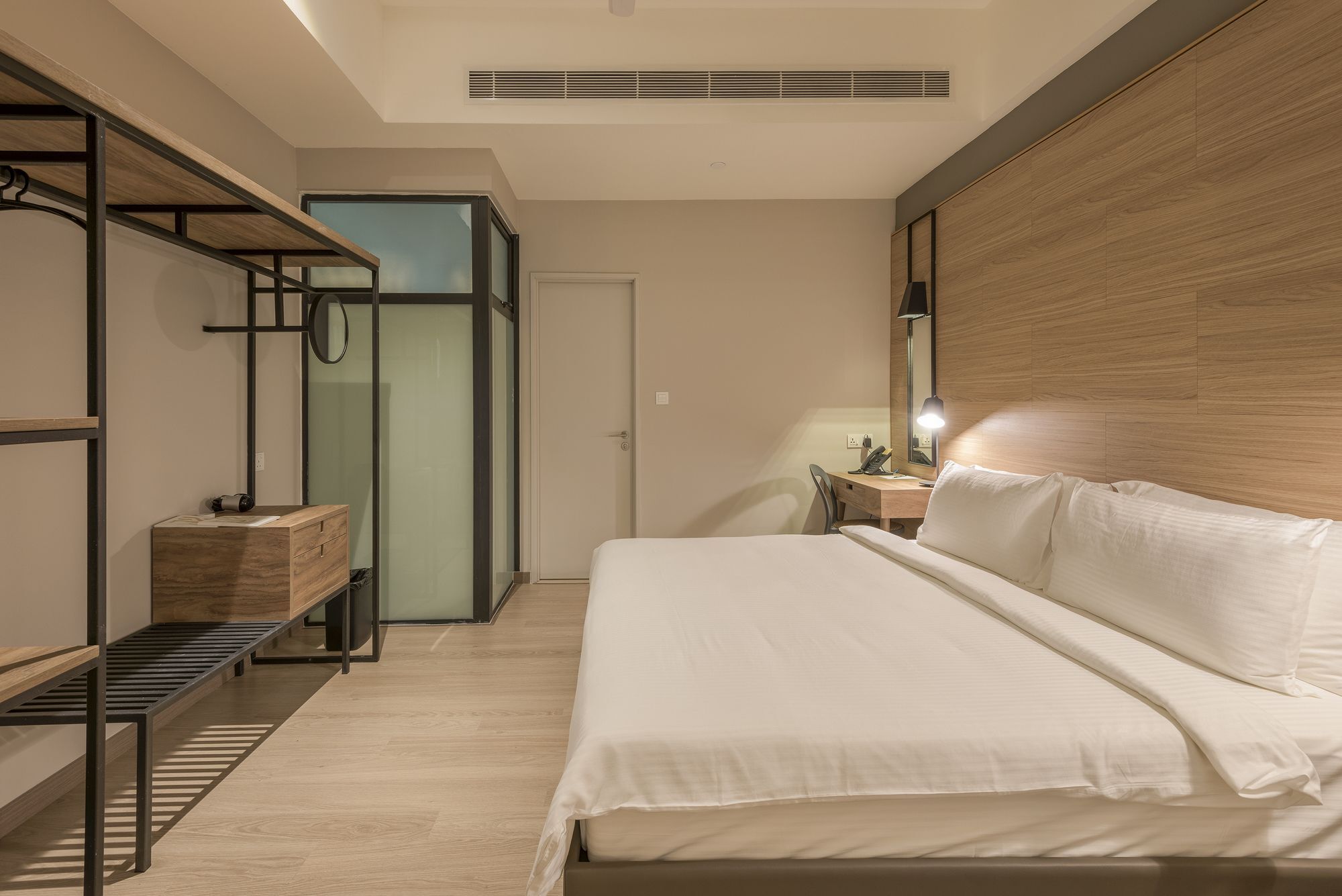 Jinhold Hotel & Serviced Apartment Мири Экстерьер фото
