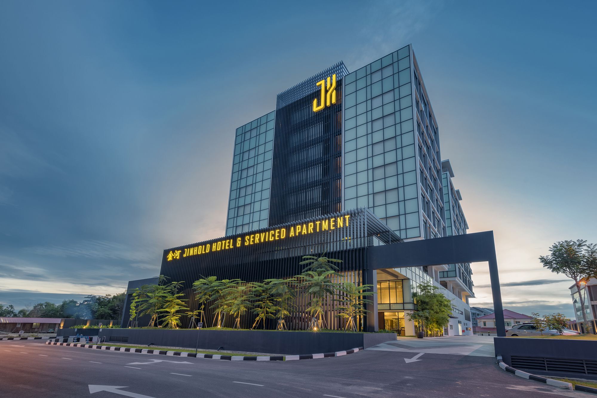 Jinhold Hotel & Serviced Apartment Мири Экстерьер фото