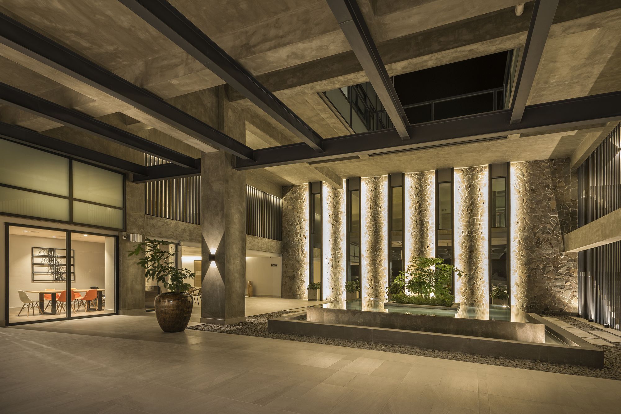 Jinhold Hotel & Serviced Apartment Мири Экстерьер фото